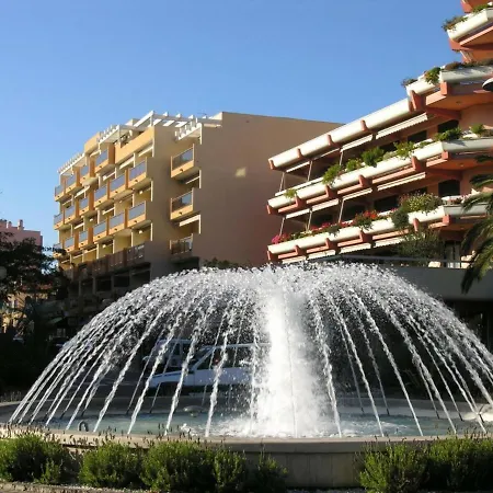 Studio Climatise Avec Terrasse Et Parking Au Centre Du Lavandou - Fr-1-251-202 Le Lavandou Exterior photo